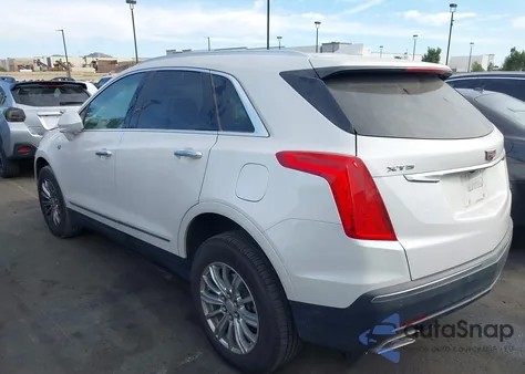 2017 Cadillac Xt5 Luxury z USA, uszkodzony, nr VIN 1GYKNBRS5HZ106388